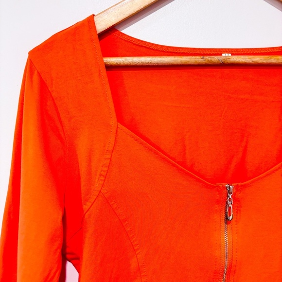 Coral Top - Picture 3 of 7